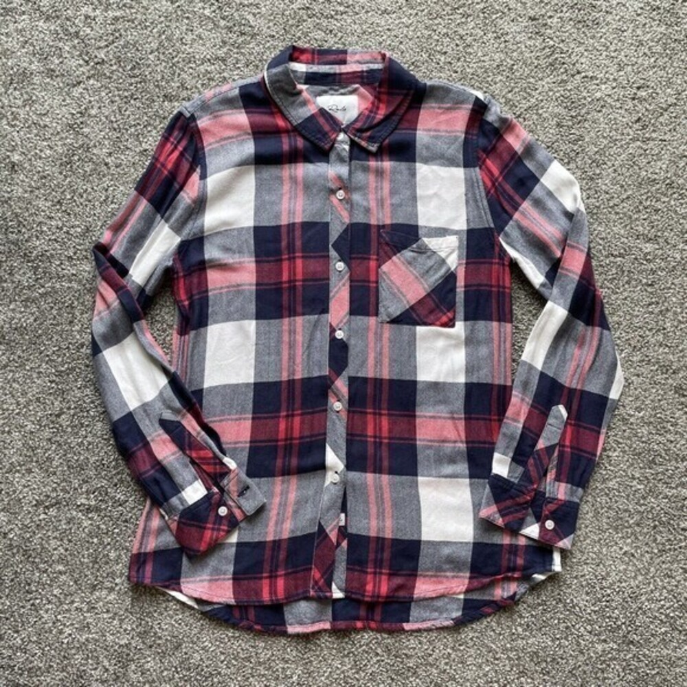 Rails Hunter Button Up Shirt Women’s size Small Red Blue Plaid Cozy Soft Preppy